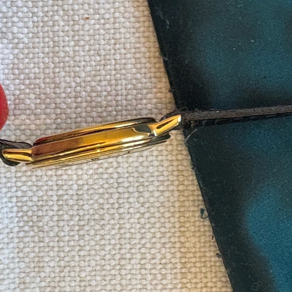 Vintage Gucci 3000L Quartz Ladies Watch 25 mm black dial crocodile skin strap - Picture 12 of 14